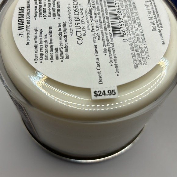 Bath & Body Works Cactus Blossom scented candle! - Picture 4 of 4